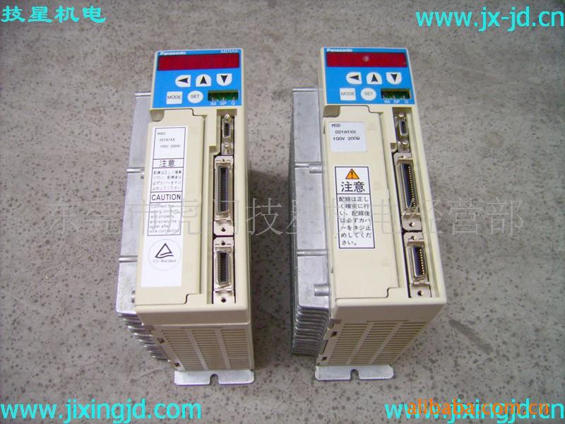 B松下伺服驱动器MSD021A1XX   保好保修三个月