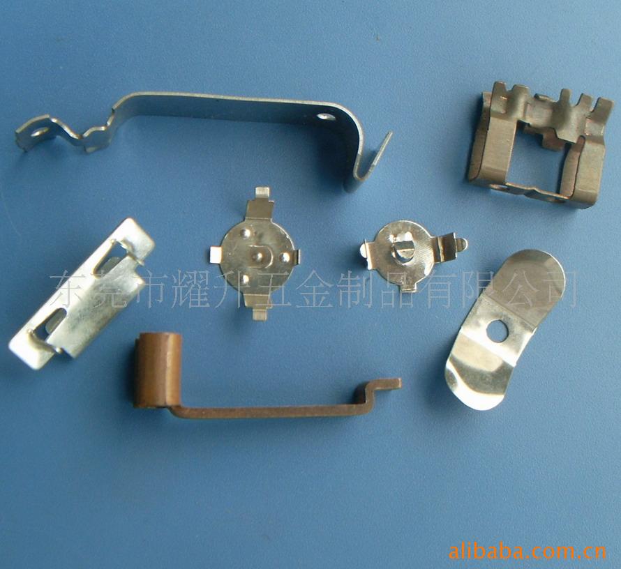 厂家供应五金冲压弹片 不锈钢片弹片 金属弹片冲压 连续模冲压件