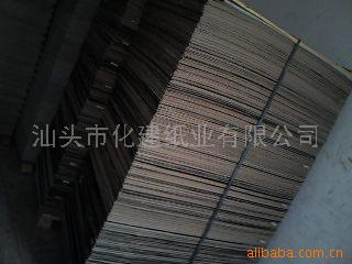 黑卡纸板复合加工黑板纸可裱800g-1800g纸板光滑度好挺度强