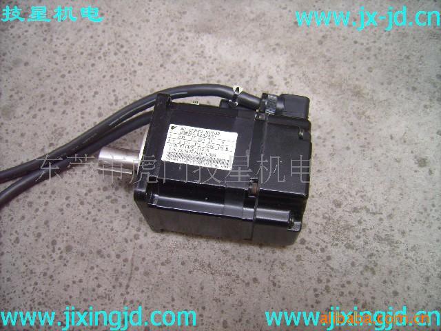 安川伺服马达SGMAS-02A2A61 保修三个月