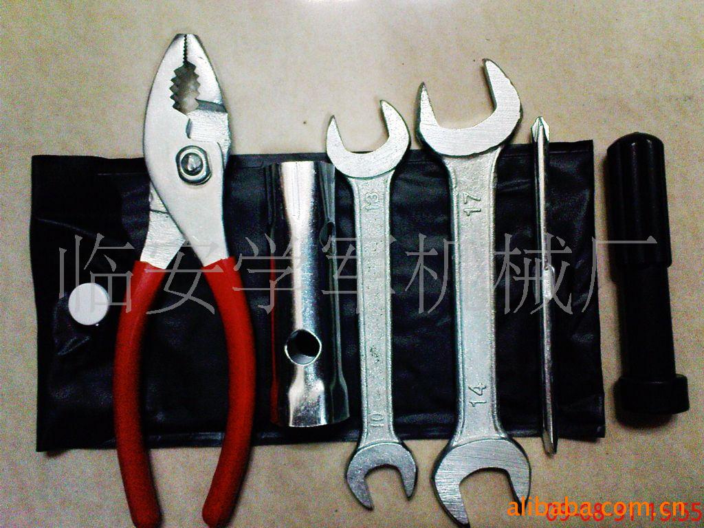 厂家直销汽车维修工具 耐用手动扭力扳手套装 家用扳手组合工具