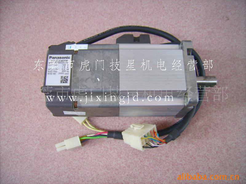 松下伺服电机MUMS022A1F0S   MUMA022P1T  保修三个月