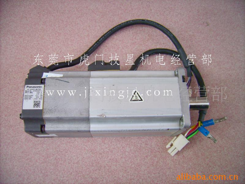 二手松下伺服马达MHMD042P1V    MHMD042P1D  保修三个月