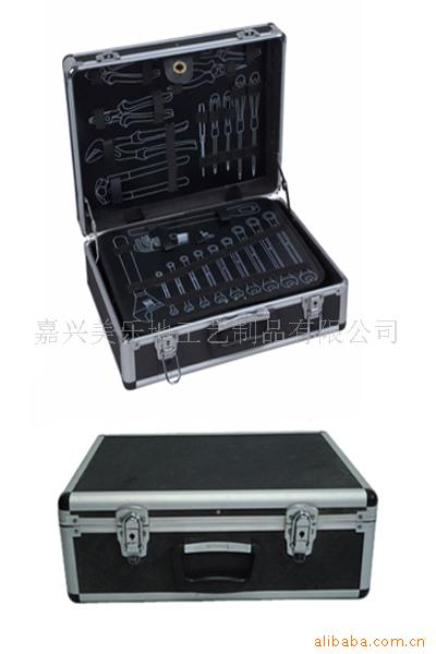 供应手提式工具箱,铝合金工具箱