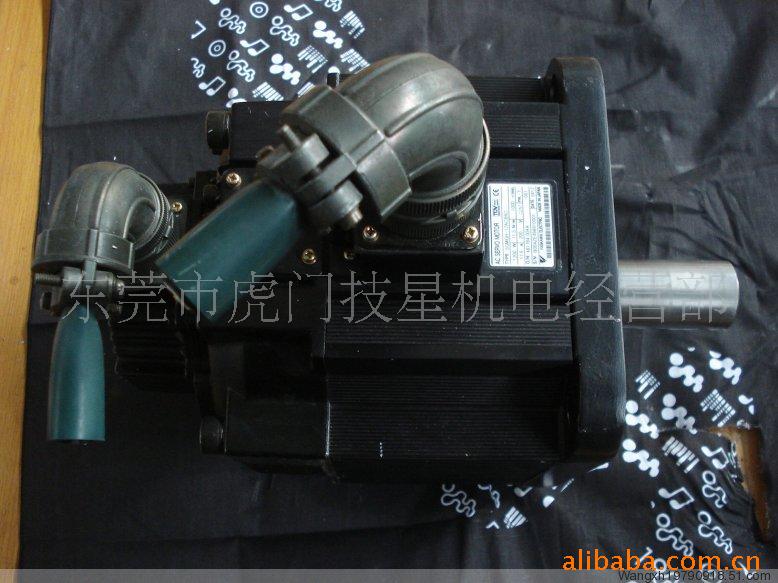 安川伺服电机SGMGH-12ACB6C    保好保修三个月