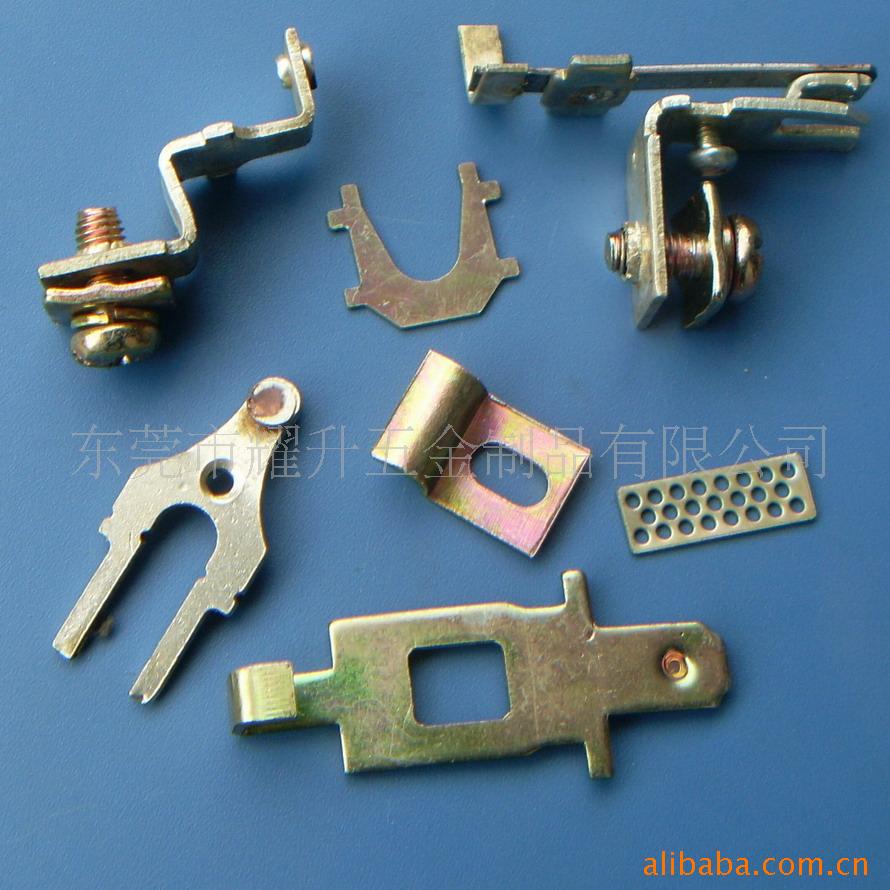 厂家供应弹片,支架加工，外壳五金冲压件加工