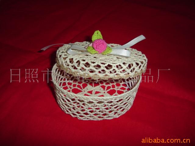 供应手钩花花篮.手工花化妆品盒．纯手工制做款式新品种全可定做