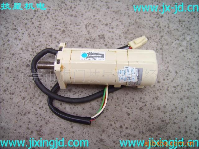 二手松下伺服马达MSM011P1E    保好保修三个月