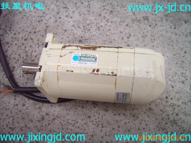 二手松下伺服马达MSM042AAA    保好保修三个月