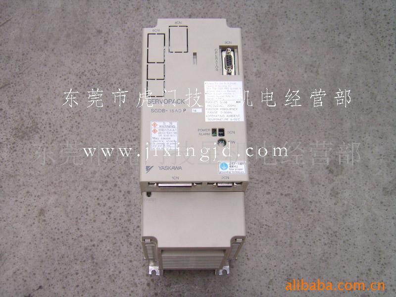 C 安川伺服驱动器SGDB-15ADPY8   SGDB-15ADP  保修三个月