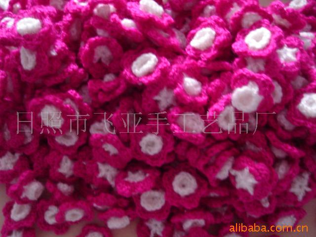 供应勾针花．手勾花．钩编花，鞋花．毛线手钩花，款式新品种全