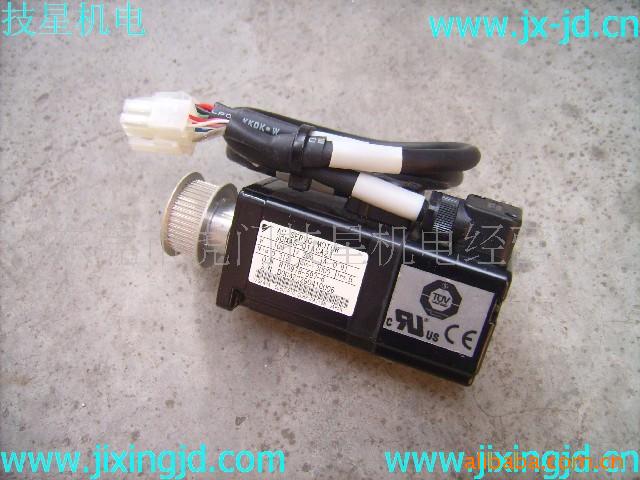 二手安川伺服马达SGMAS-A5A2A2C     保修三个月价格另议