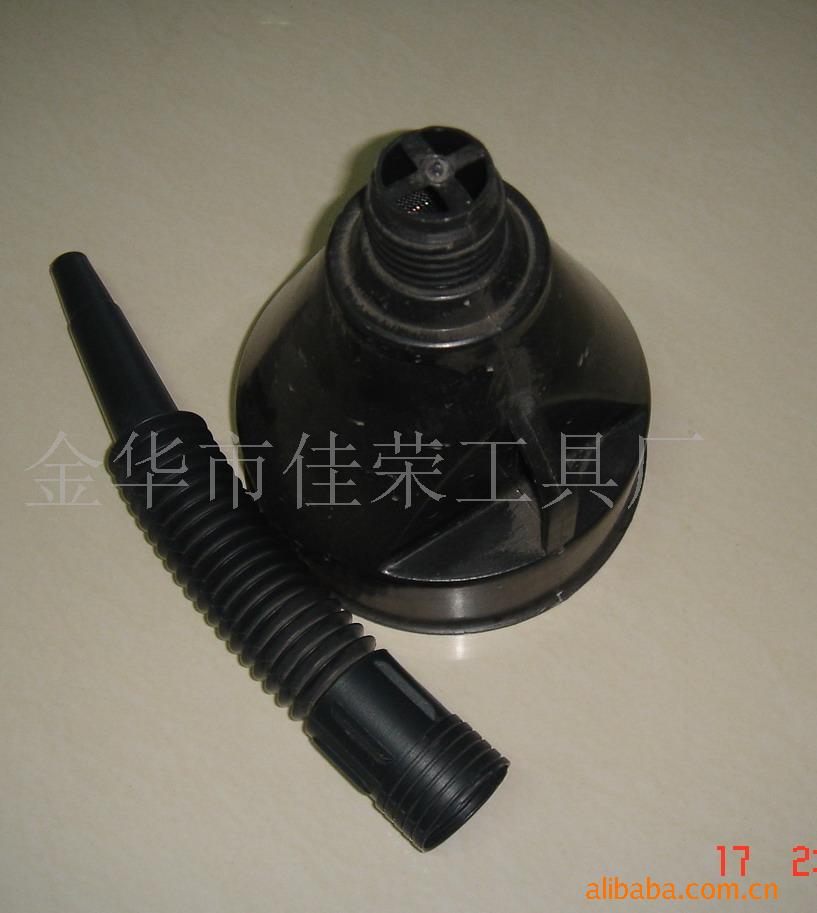 批发供应新款实用2合1塑料漏斗 多种其他农用工具用品直供