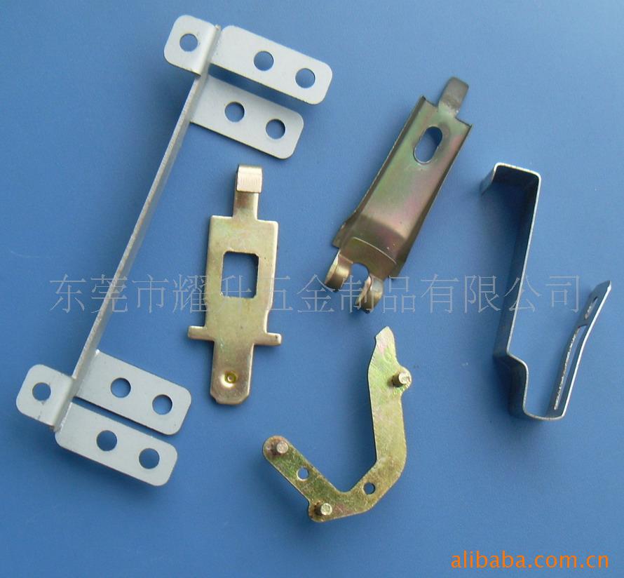 专业弹夹冲压件 五金冲压件 可按图按样设计制作 东莞五金加工厂