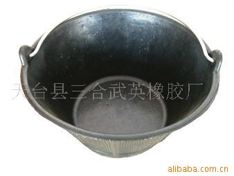 供应橡胶桶