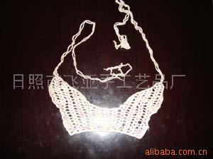 供应花边、钩花、吊带衣领．手钩花边。款式新品种全