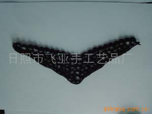 供应V形钉珠衣领服装辅料。手工钩编花款式，品种全