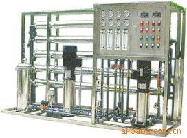 食品、饮料、制酒、精细化工、线路版水处理设备，工业用纯水设备