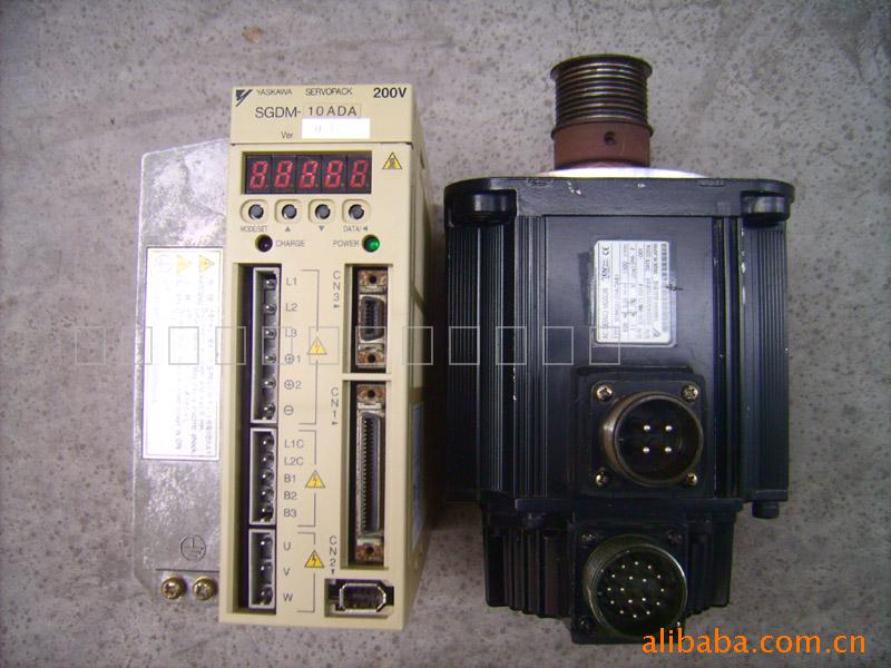 B二手安川伺服SGDM-10ADA   SGMGH-09ACA61保好保修三个月