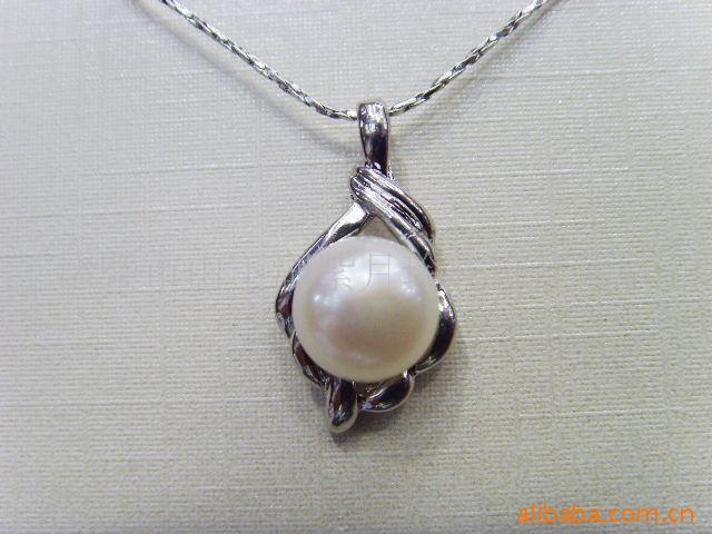 new pattern fashion natural freshwater Pearl Pendant Pearl pendant Novel Ruili Pearl Jewelry Factory wholesale