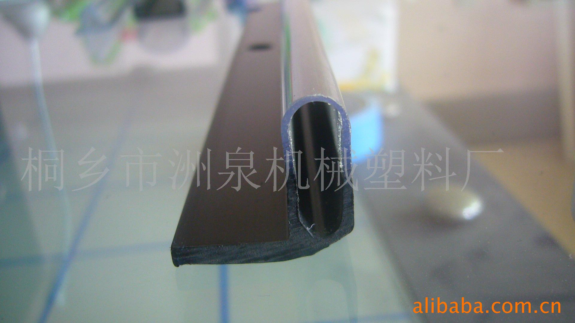 供应 LED灯管 PVC PC PS ABS 共挤管 双色管 透明管