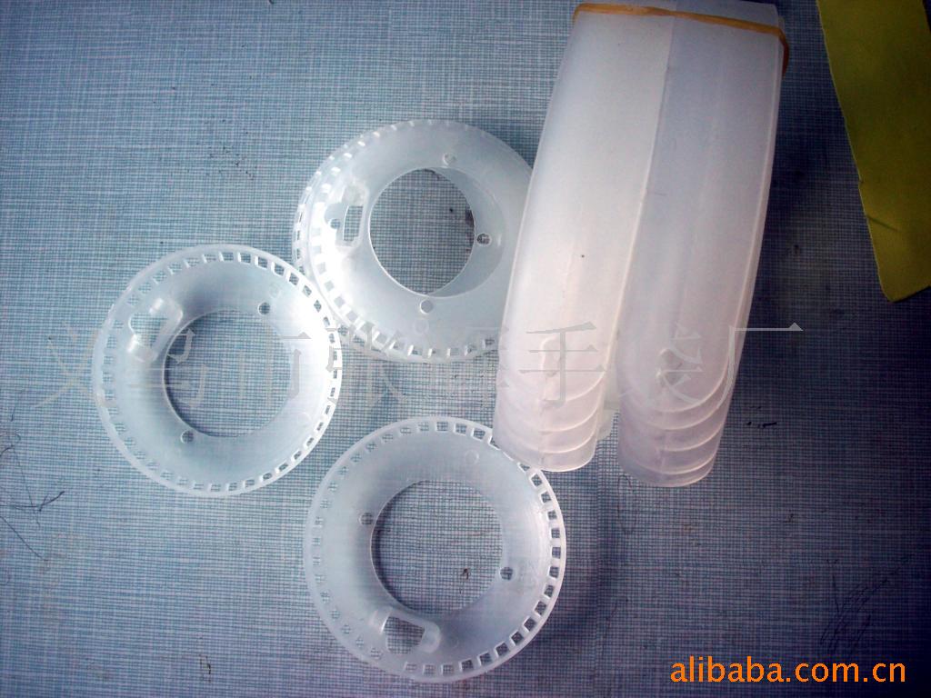 厂家供应各种保暖防寒耳套塑料架子/耳罩架子以及各种塑料配件