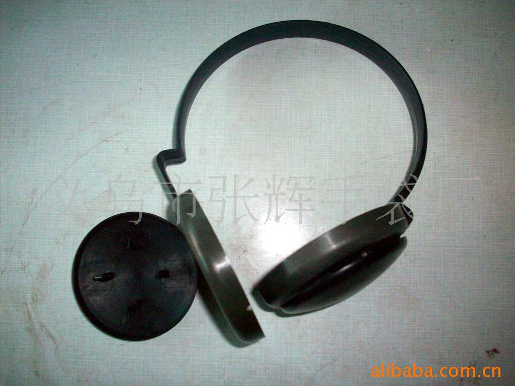 厂家供应各种冬季保暖耳套架子、御寒耳罩骨架以及各种塑胶配件