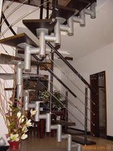 供應鐵藝樓梯、玻璃樓梯、鋼木樓梯、旋轉鐵藝樓梯、鐵藝樓梯設計