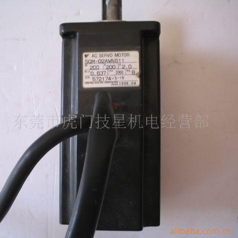 B 安川伺服电机YASKAWASGM-02AWNS11