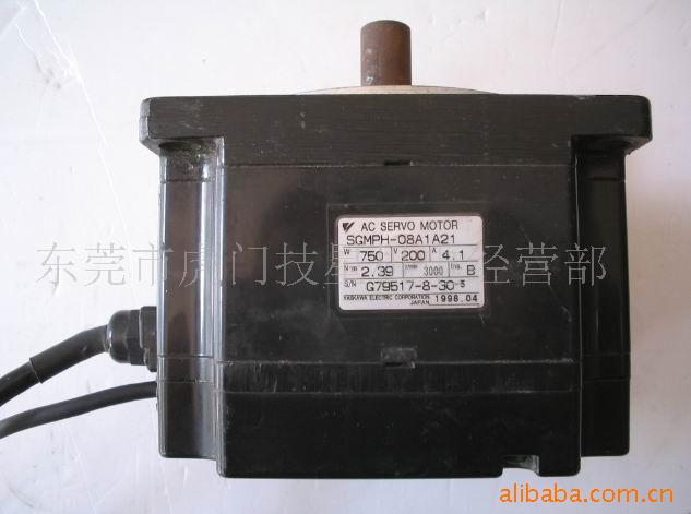  C 安川伺服电机SGMPH-08A1A21