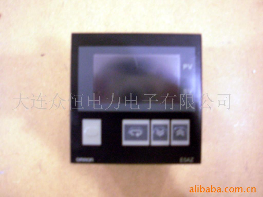 供应欧姆龙温控器E5AZ-R3