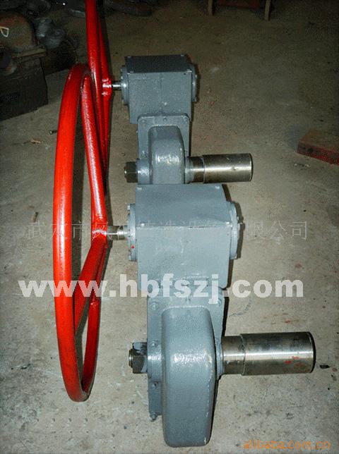 供应0.5T-30T铁水包减速机(图)