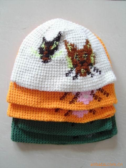 供应编织工艺品帽子．手钩帽子。毛线童帽。款式新，品种全可定做