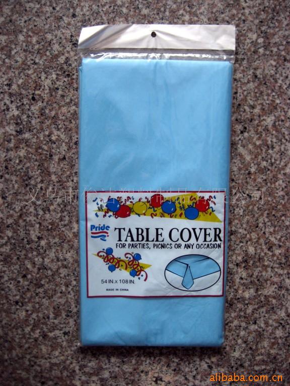 供应CPE塑胶台布.桌裙.卷料.浴帘.围裙.防尘布