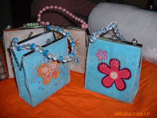 供应手工绣花缝珠收纳袋 环保印花贴布绣花外贸购物袋手拿包