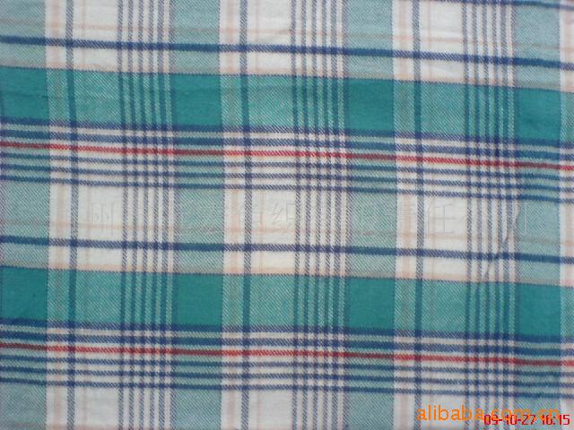 厂家供应 全棉色织布 色织格布 女士衬衫面料 服装面料