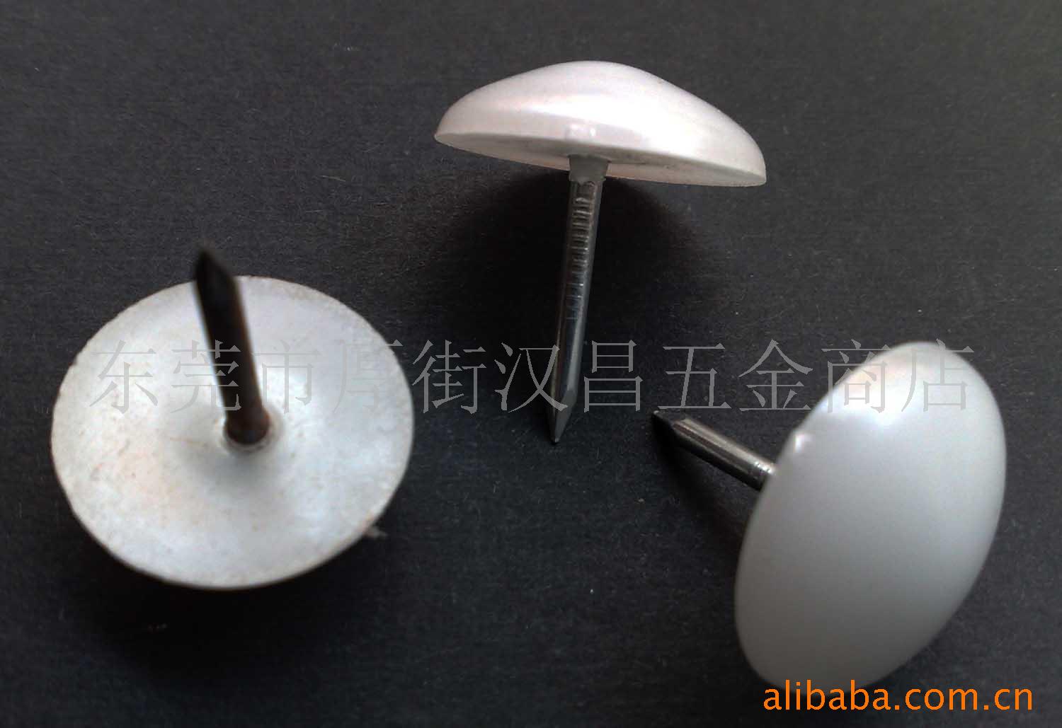 供应半圆脚钉,圆脚钉,脚钉白色PP脚钉