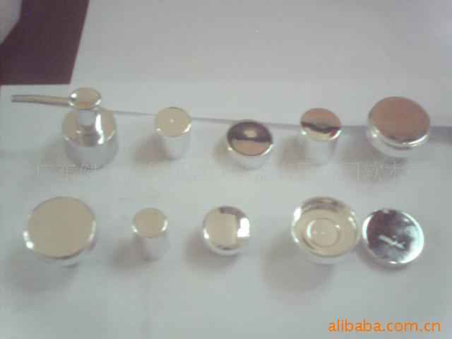 供应塑料电镀盖(图)密封螺旋盖耐压防漏塑料瓶塑料瓶盖