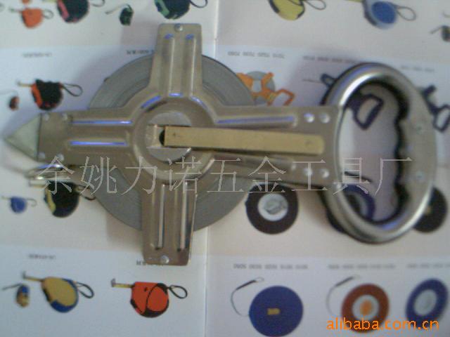 供应全钢架式钢卷尺长距离测量，工地测量好帮手