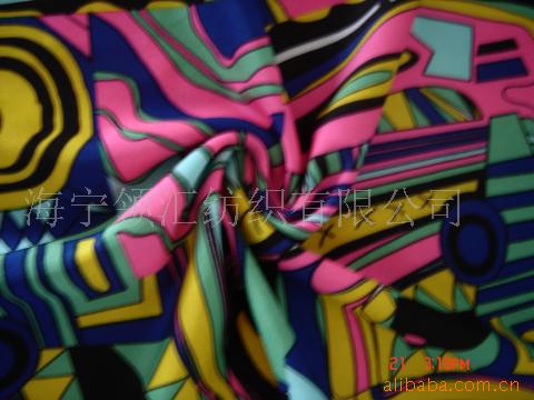 供应内衣面料，色丁布，水晶拉架布，超细平布，高弹布