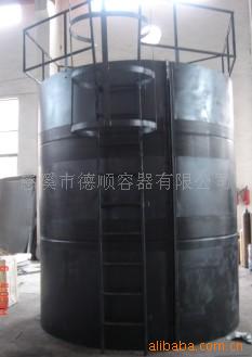 供应加补强套的水箱