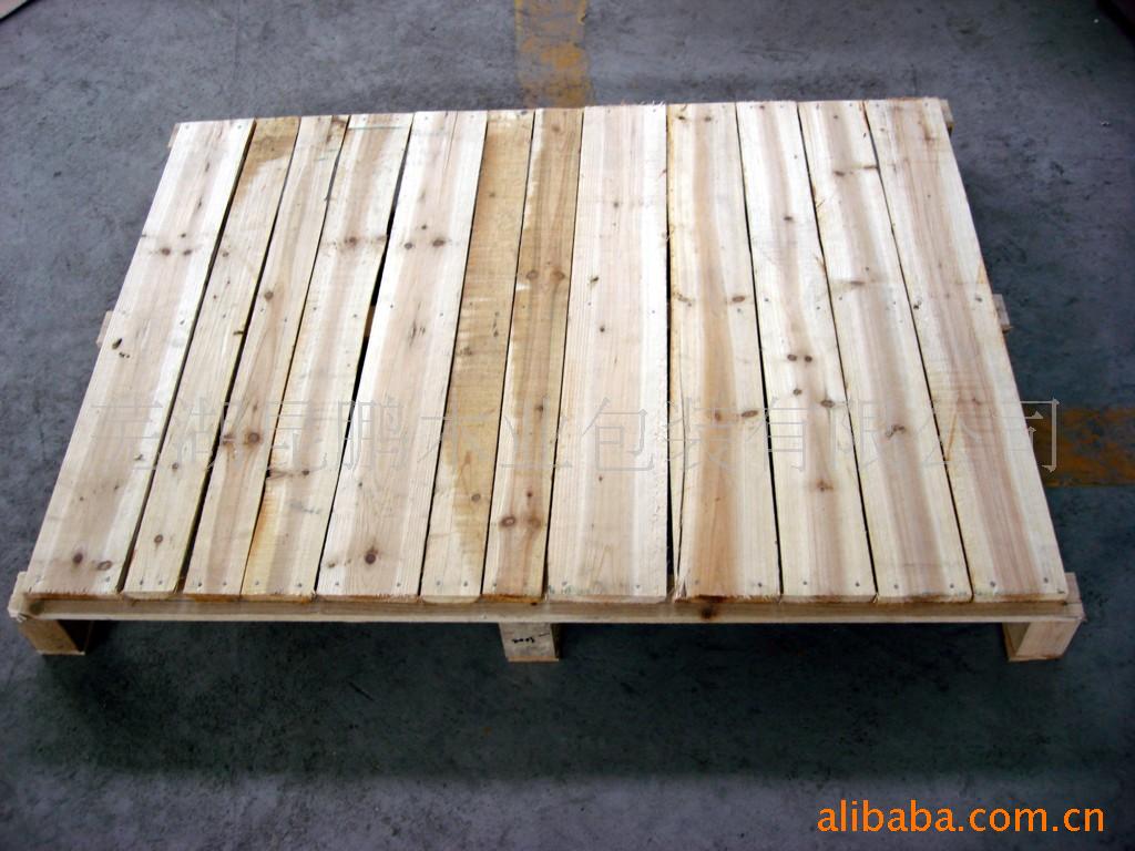 厂家直销cp3环保木制托盘优质木材木托盘定制各种木质材料叉车