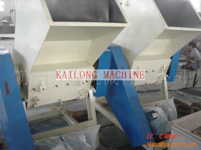 供应PET塑料瓶、塑料薄膜、650型破碎机粉碎机