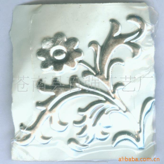 供应三维立体软标牌 玻璃贴花标 玫瑰花形贴花标牌图