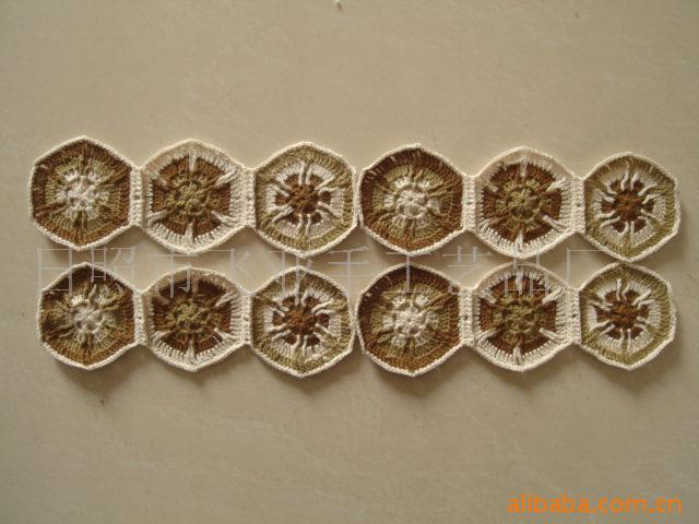 加工定做各种花型编织钩花田园清新棉线花边．手工编织花边。