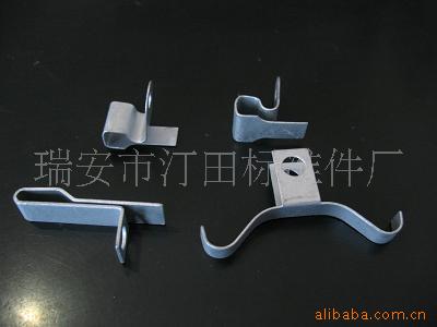 供应卡扣 扣件 钢板卡扣 【厂家直供】