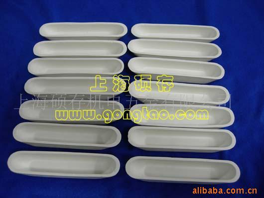 刚玉坩埚氧化铝烧舟陶瓷承烧板刚玉推板陶瓷制品加工(图)