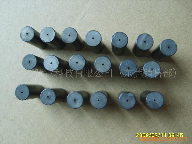 ��ɫ������մɰ��ܰ� �Ⱦ�ѹ��ɫ������մɼ� ��