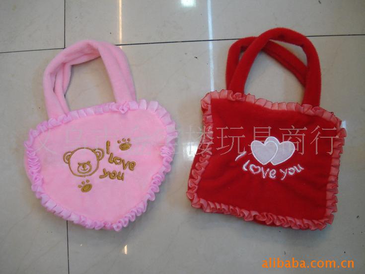 供应毛绒玩具`动物包`娃娃`笔`拖鞋`头圈`(图)