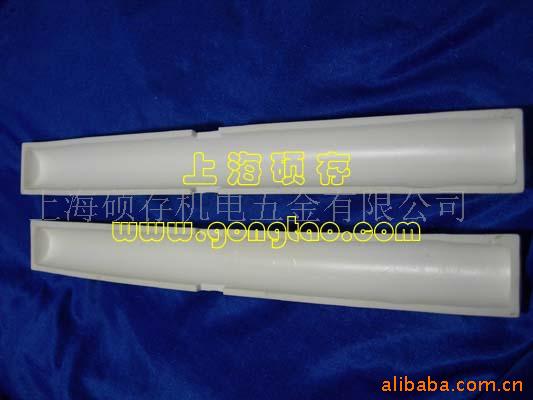 供应弧形氧化铝坩埚，方形氧化铝坩埚，长方形氧化铝陶